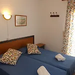Nure Cel Blau * Cala'N Bosch (Menorca)